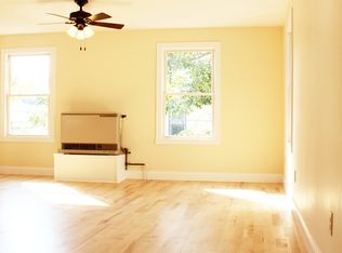 116 North Winooski Ave, Burlington, VT 05401