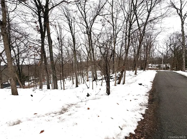 149 Sunset Drive, Wappingers Falls, NY 12590