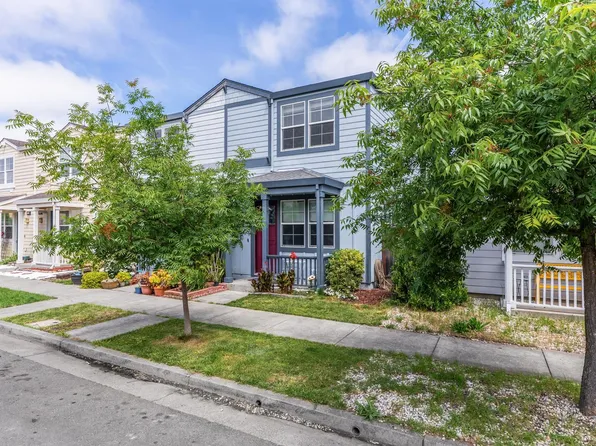 2556 N Village Drive, Santa Rosa, CA 95403