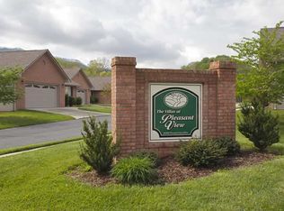 2100 Pleasant View Dr, Johnson City, TN 37604