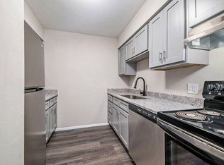2050 Inverway Ct #2056-C, Kalamazoo, MI 49009
