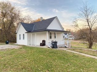 1606 N 29th St, Omaha, NE 68111