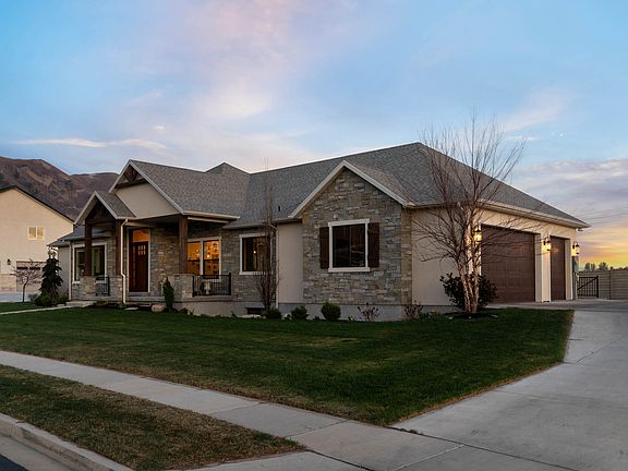 3rd image of 243 W Conrad Ct