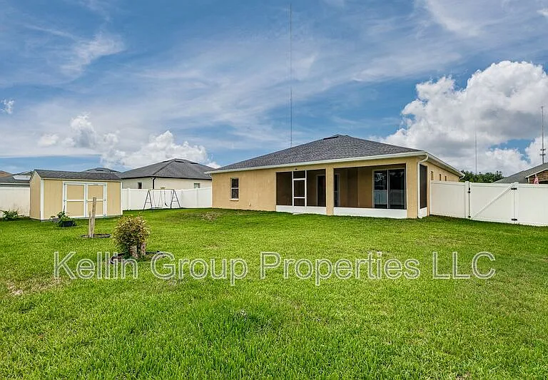 2611 Highlands Creek Way — Photo 27