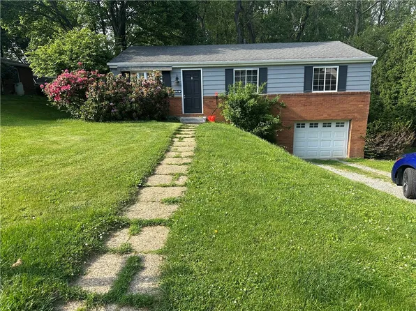 143 Edgewood Dr, Beaver, PA 15009