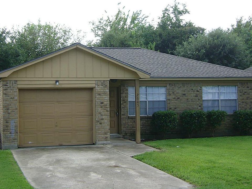 1st image of 2605 4th Ave N