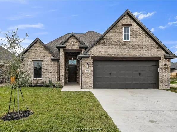 5004 Royal Arch Dr, Bryan, TX 77802