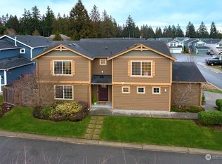 33 194th St SW, Bothell, WA 98012