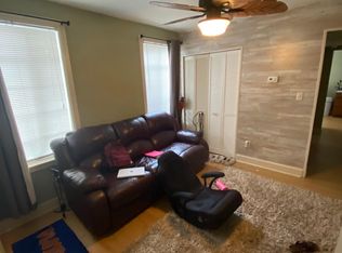 912 SW 7th Ave APT 2, Gainesville, FL 32601