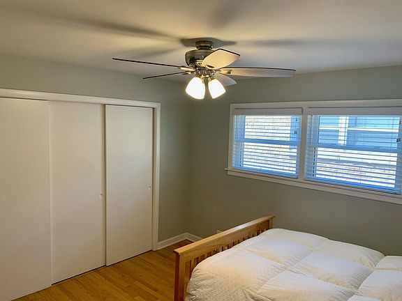2nd image of 6111 N Sauganash Ave #2
