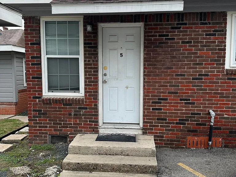 6902 J W Peavy Dr #5 — Photo 10