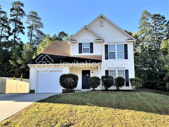 1228 Brook Farm Ln, Charlotte, NC 28214