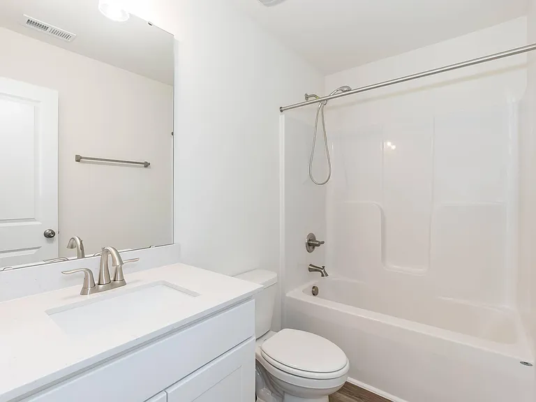 395 Oak Park Blvd — Photo 19