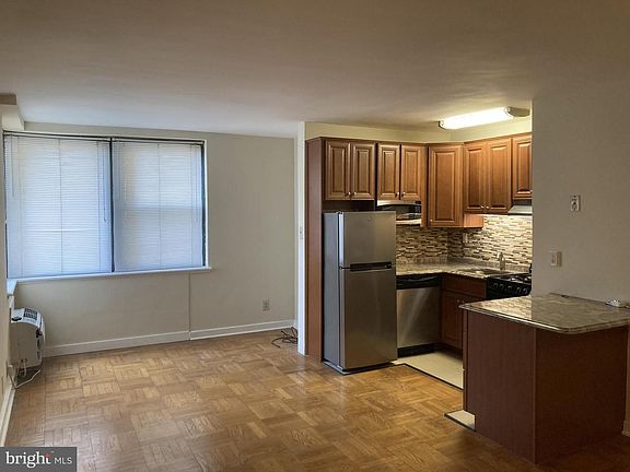4th image of 2601 Pennsylvania Ave APT 534