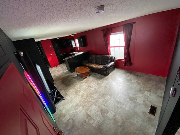 3rd image of 436 W Touhy Ave Lot 284