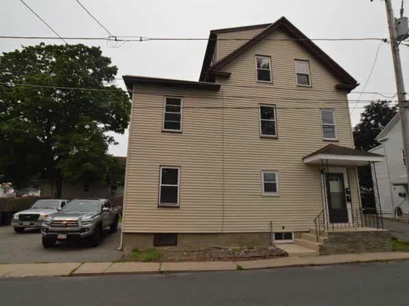 25 Sherman St #2, Peabody, MA 01960