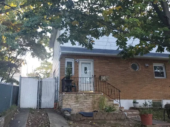 447 Buchanan Ave, Staten Island, NY 10314