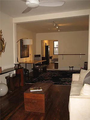 Rented by R New York | media 64