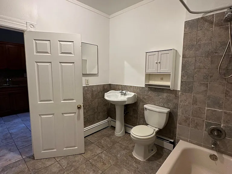57 E 16th St #2 — Photo 7