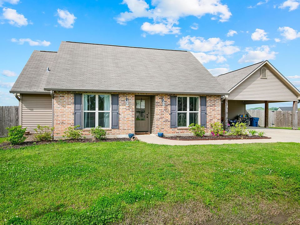 1st image of 214 Ennis Dr