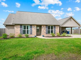 214 Ennis Dr, Carencro, LA 70520