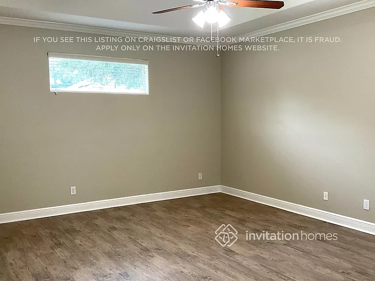 1390 Stellar Dr — Photo 7