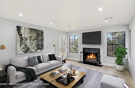 2 bed, 884 sqft, $2,600 — Photo 3