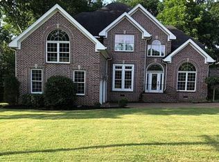 1121A Biltmore Dr, Nashville, TN 37204