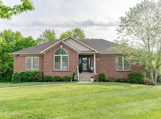 148 Shellys Pl, Shelbyville, KY 40065