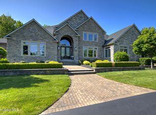 20 Legends Way, Ballston Lake, NY 12019