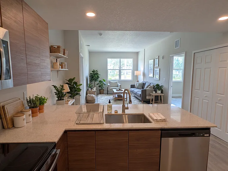 4424 S Texas Ave #118 — Photo 7
