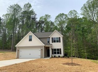 206 Hill St, Winston Salem, NC 27107