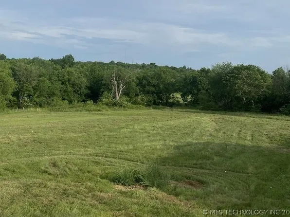 29484 E 106th St S, Broken Arrow, OK 74014