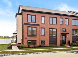 10 Juniper St, Skillman, NJ 08558