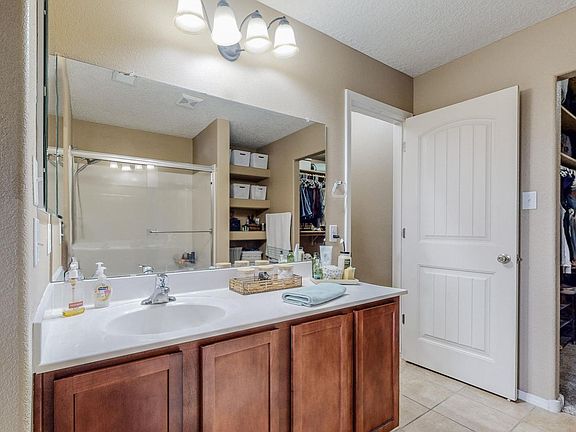 4th image of 7012 Vista Del Sol Dr NW