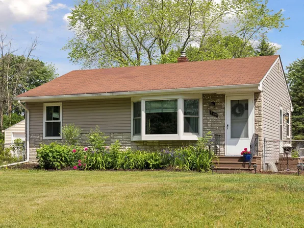 549 Doris Ave, Shoreview, MN 55126