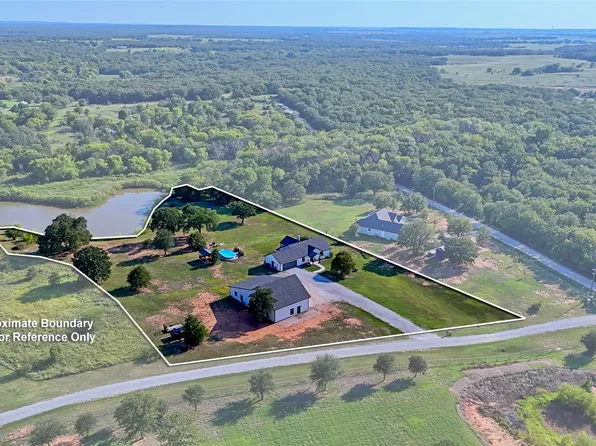 140 Lago Ln, Nocona, TX 76255