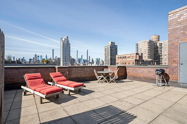 Sold by Douglas Elliman | media 17