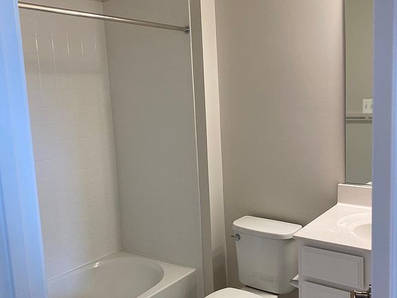 4th image of 9605 Capital Ln #251