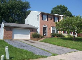 1067 Williamsburg Rd, Lancaster, PA 17603
