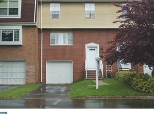 44 Trafalgar Ct, Lawrence Township, NJ 08648