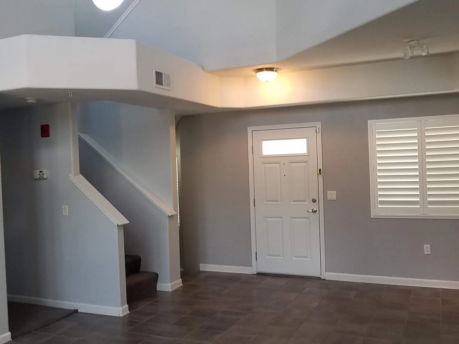 2 bed, 1256 sqft, $2,349 — Photo 3