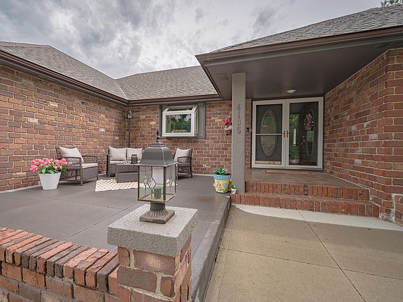 5th image of 4105 Lincoln Way