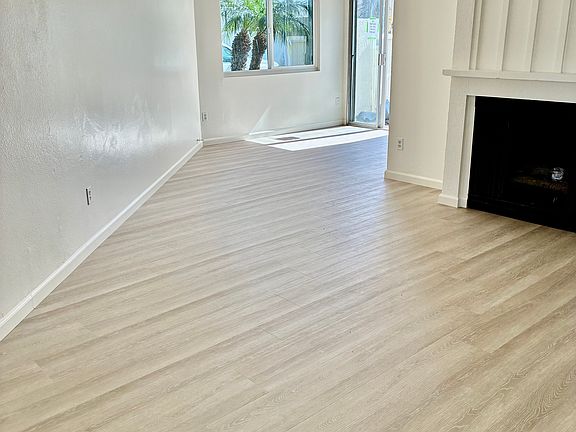 4th image of 1315 Olive Ave APT 1