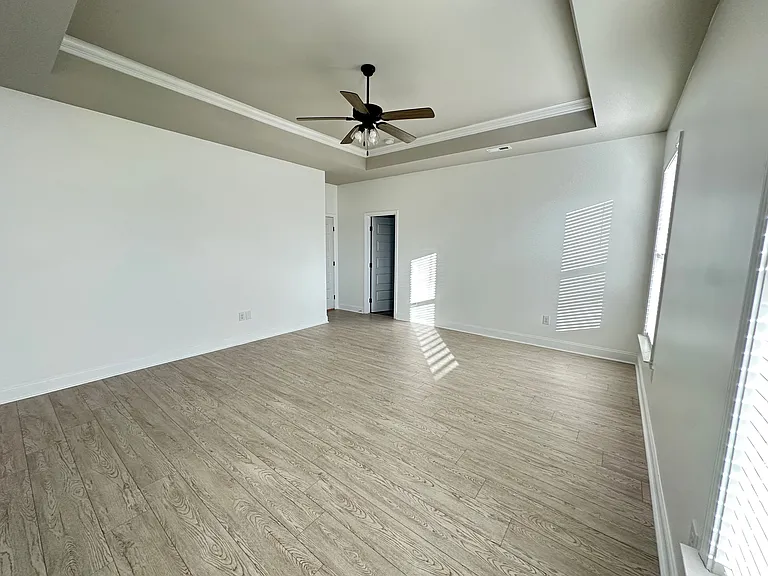 138 Gardencove Cir — Photo 15