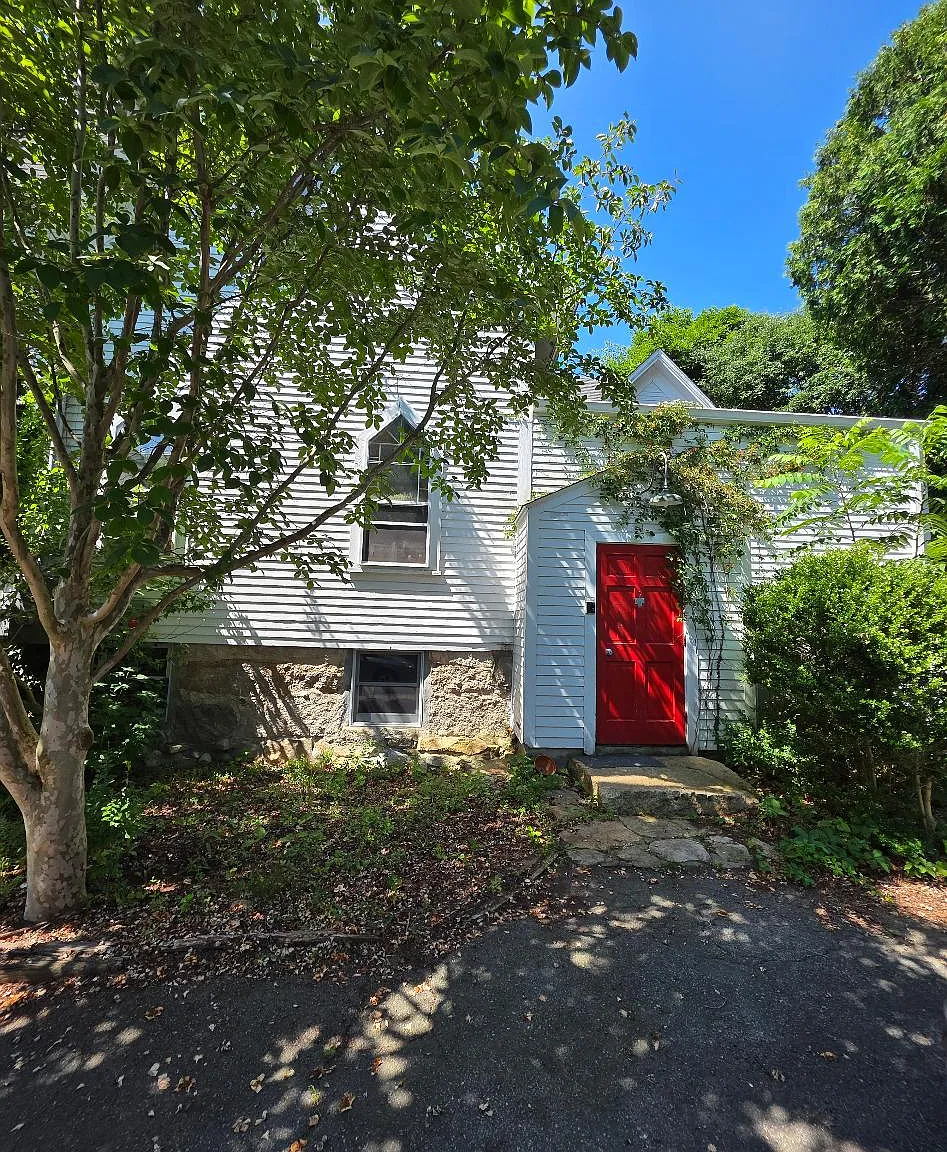 1 bed, 500 sqft, $1,800 — Photo 2