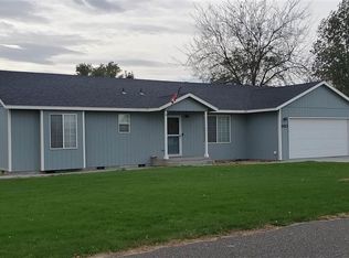 3423 Rocky Mountain Rd, West Richland, WA 99353