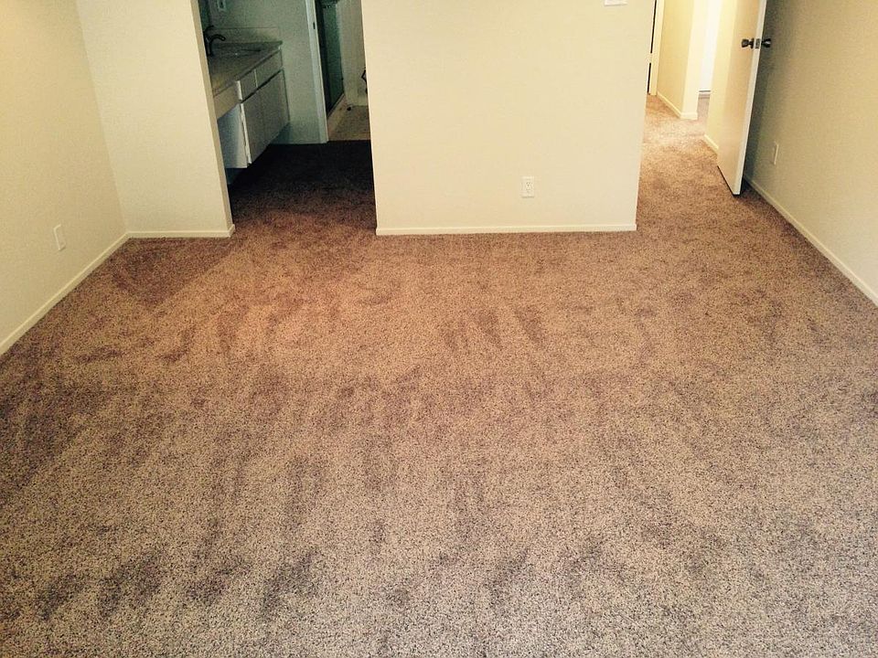 2nd image of 7588 Ivy Ct