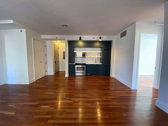 3rd image of 181 Bainbridge St #228