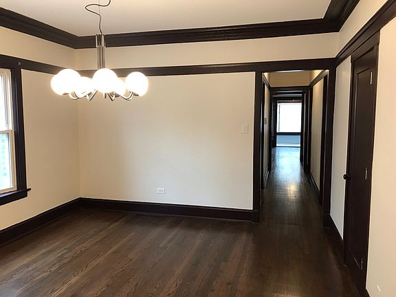 4th image of 3028 W Wilson Ave APT 2